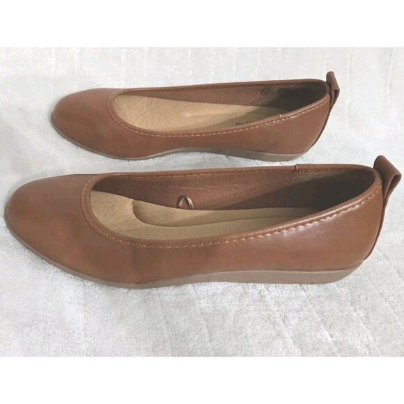 London Fog Ballet Flats Sz 10 Brown Comfortable Slip On Shoes Classic Minimalist - Picture 4 of 10